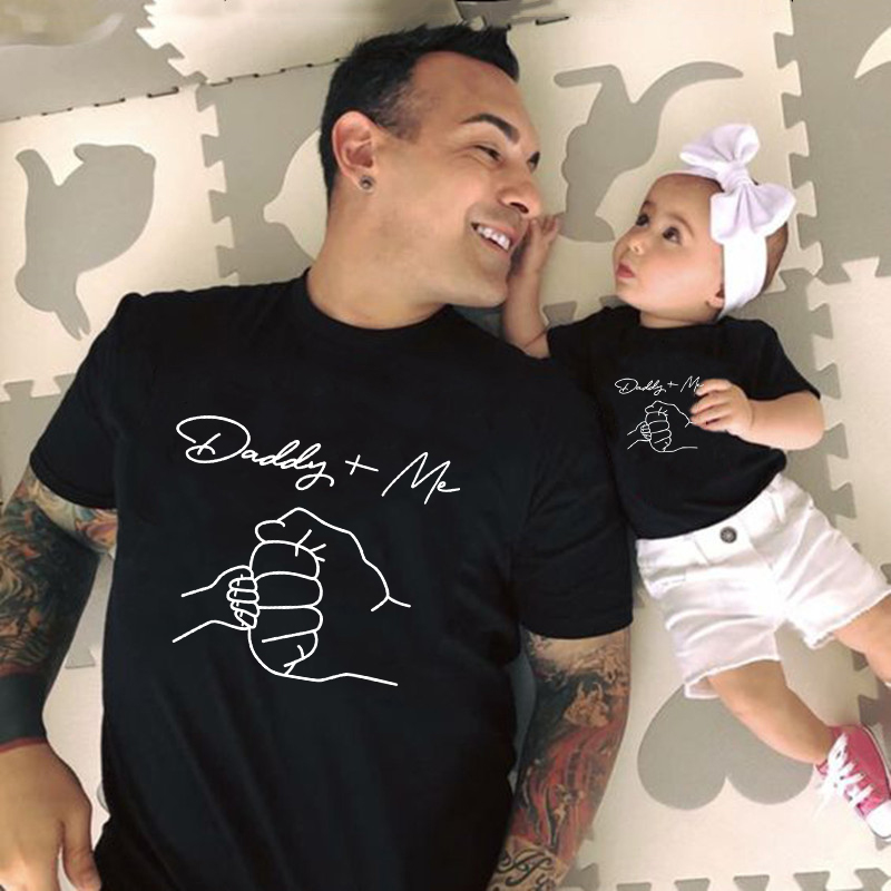 パパと私のお揃いコーデ　フィストバンププリント半袖Tシャツ　 - Plant Parent T Shirt のレビューと価格